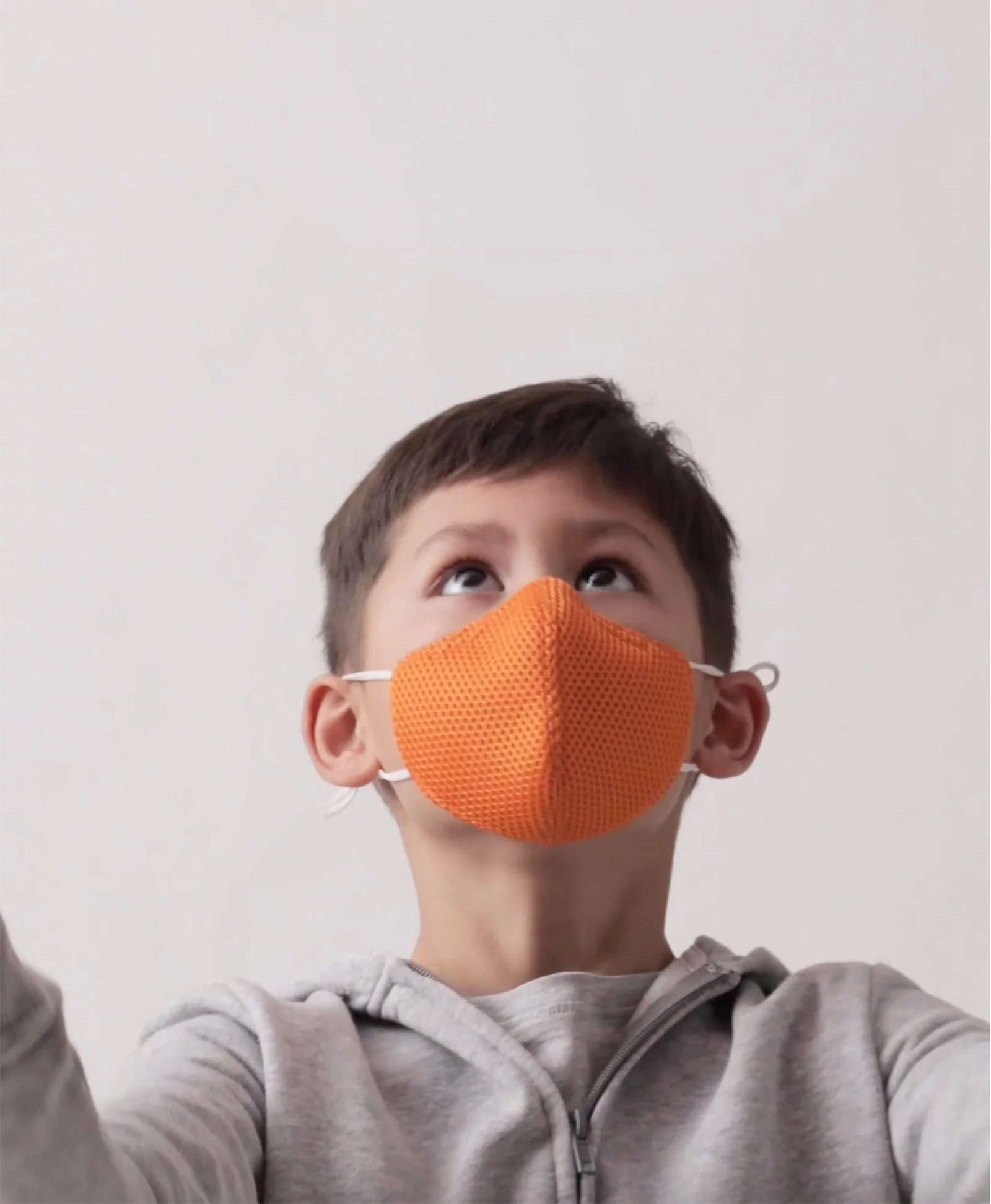 3 Sport Masks - Image 4