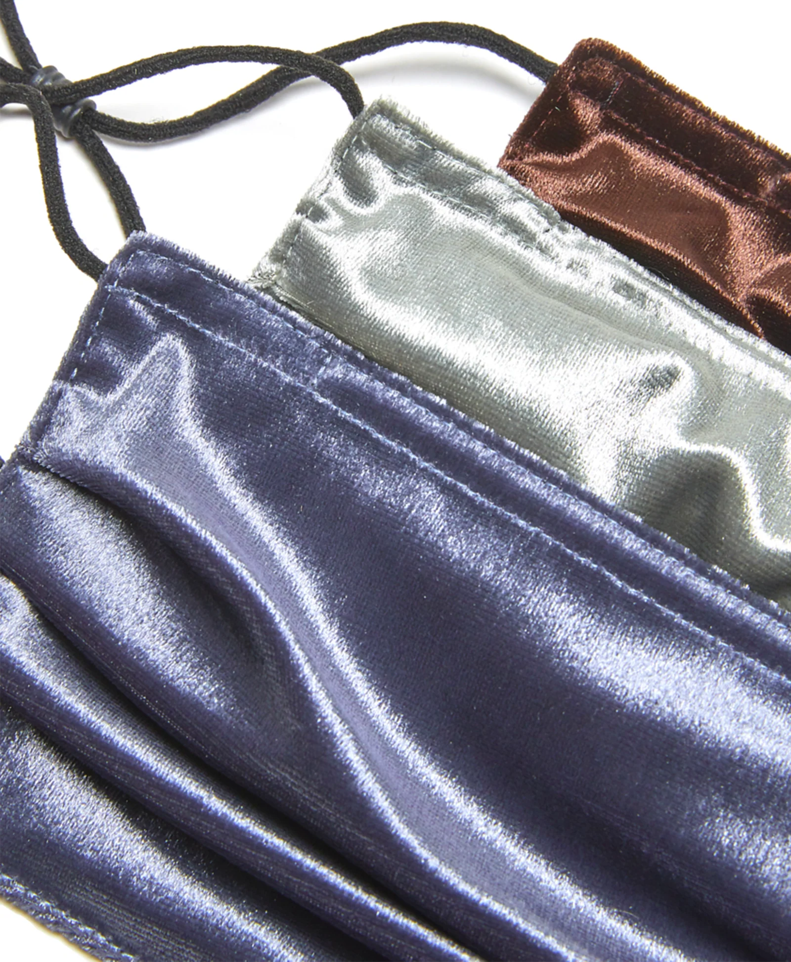 3 Universal Velvet Masks - Image 3