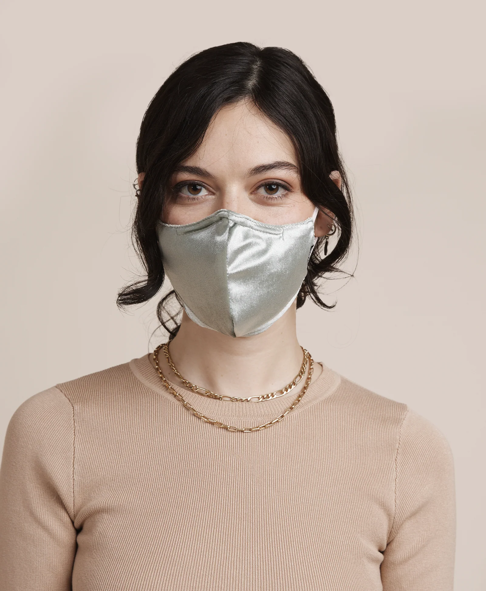 3 Tailored Velvet Masks - Image 2