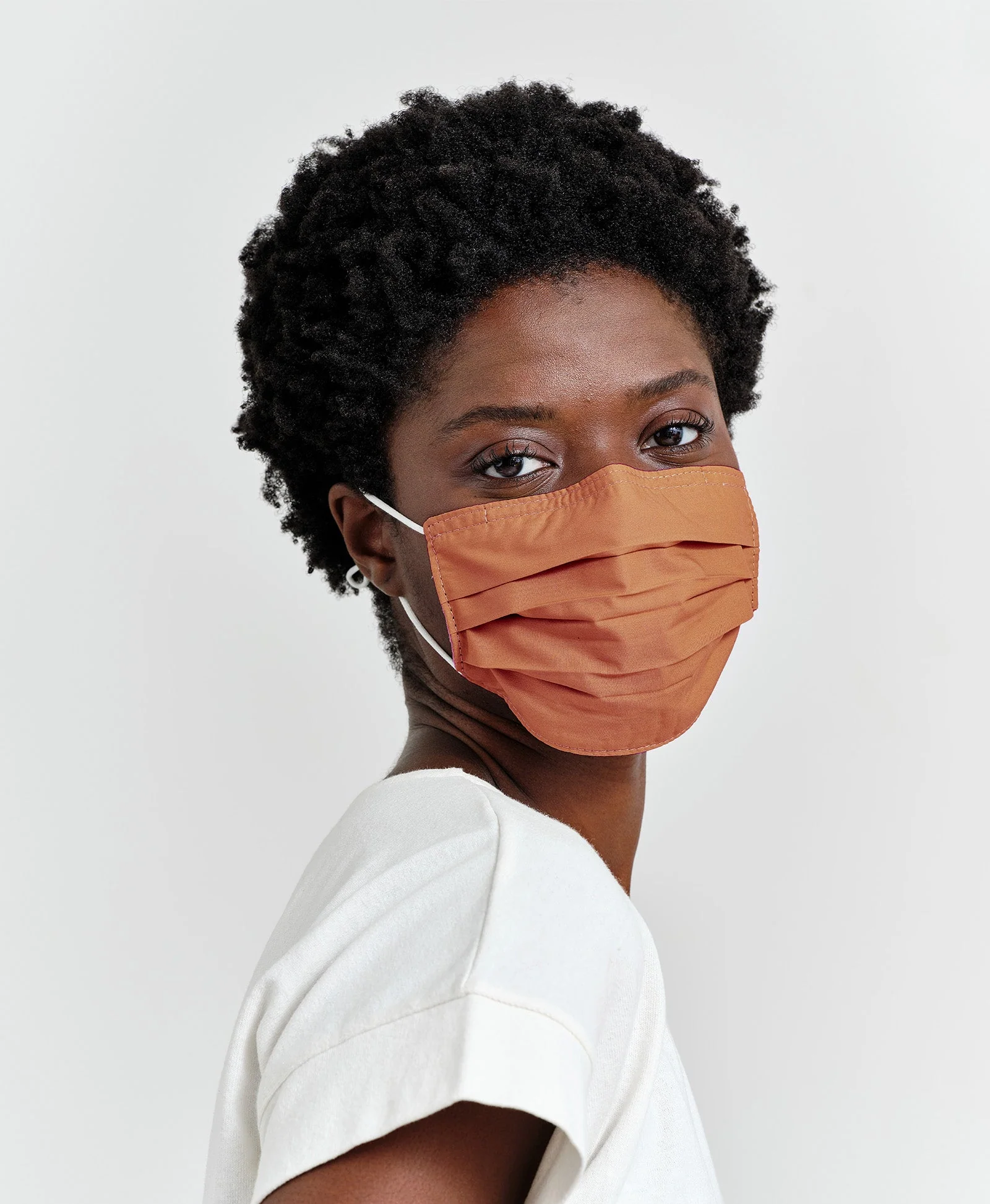 5 Universal Masks - Image 2