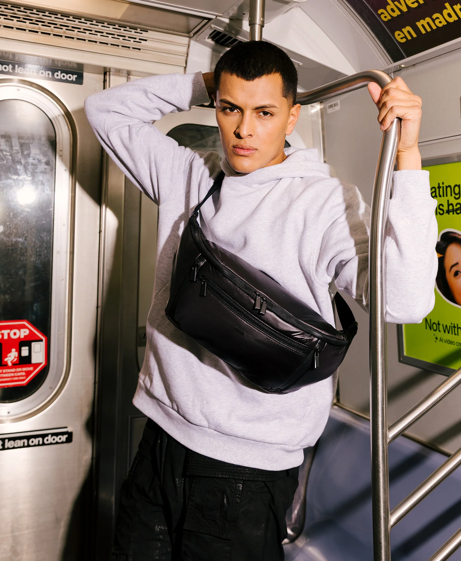 Sling Large - Image 8