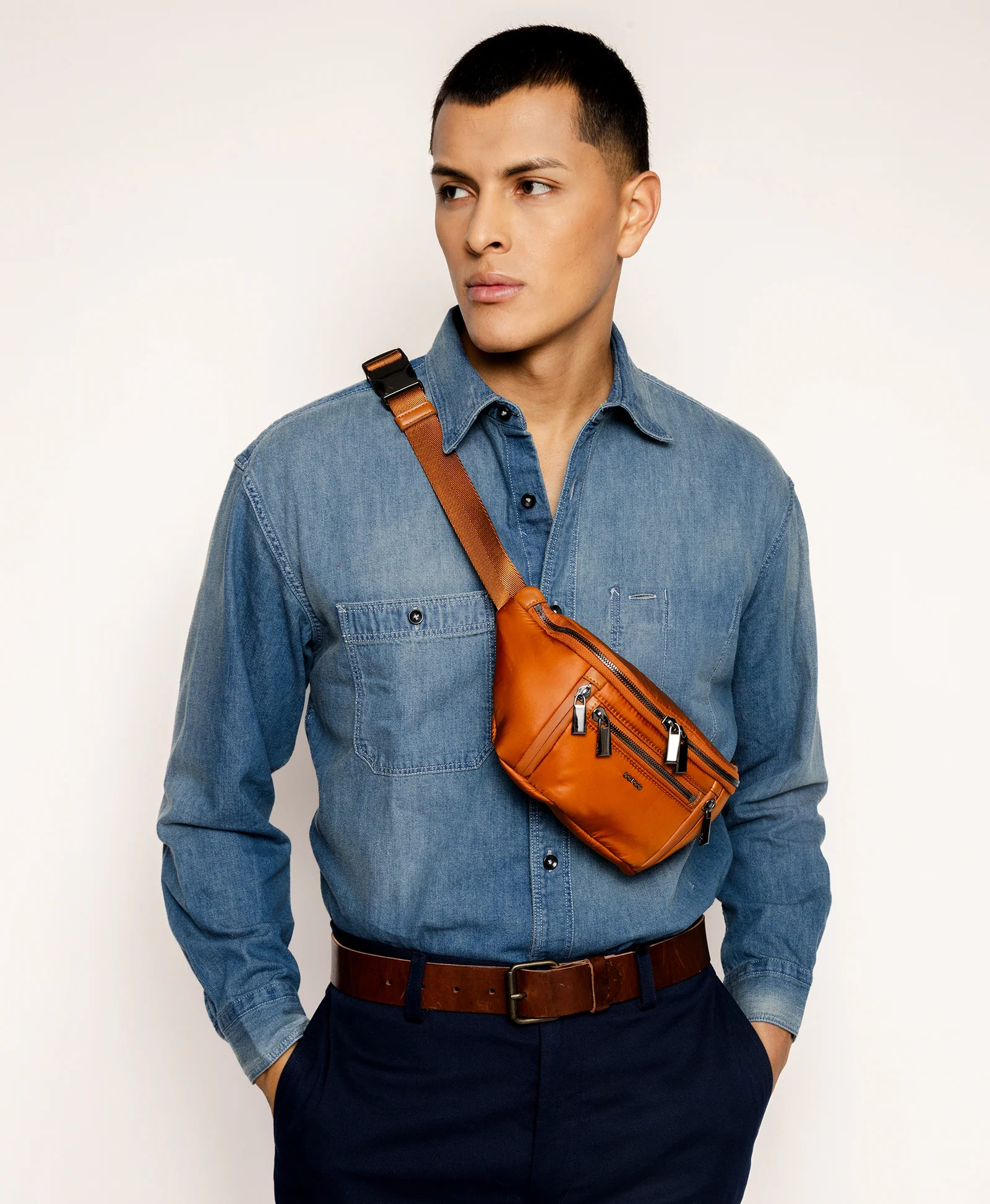 Sling Small - Image 7