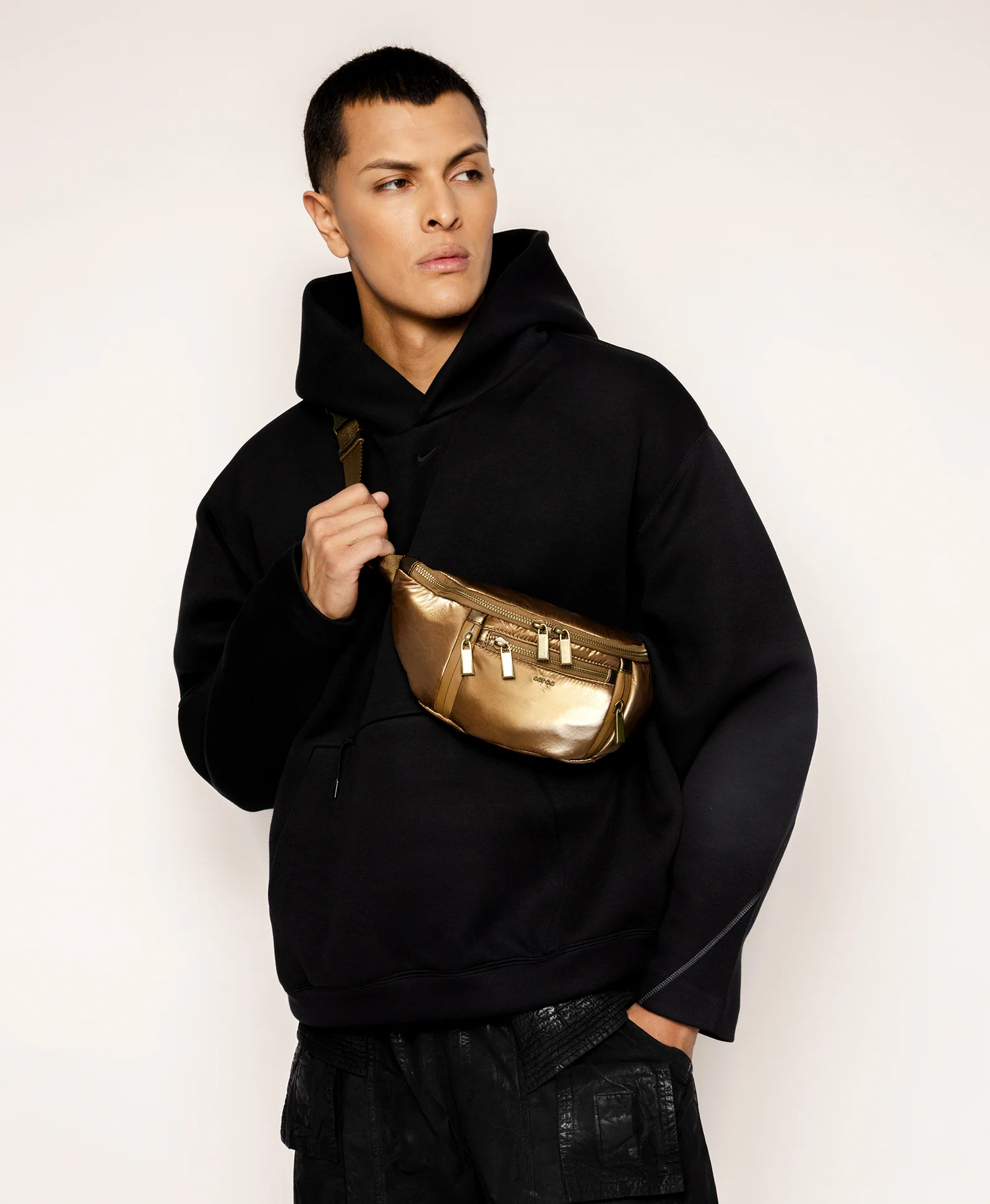 Sling Small - Image 9