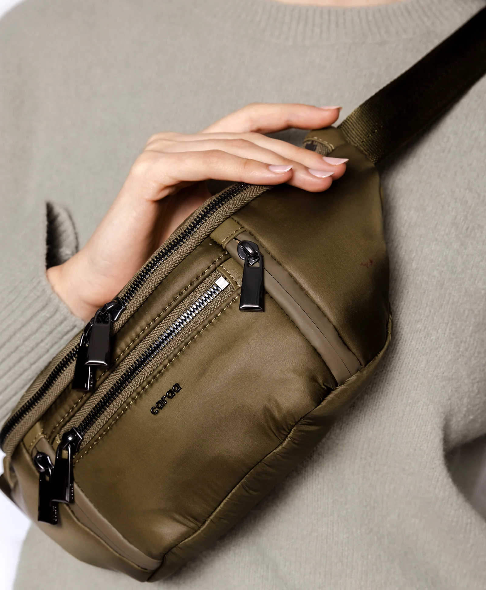 Sling Small - Image 5
